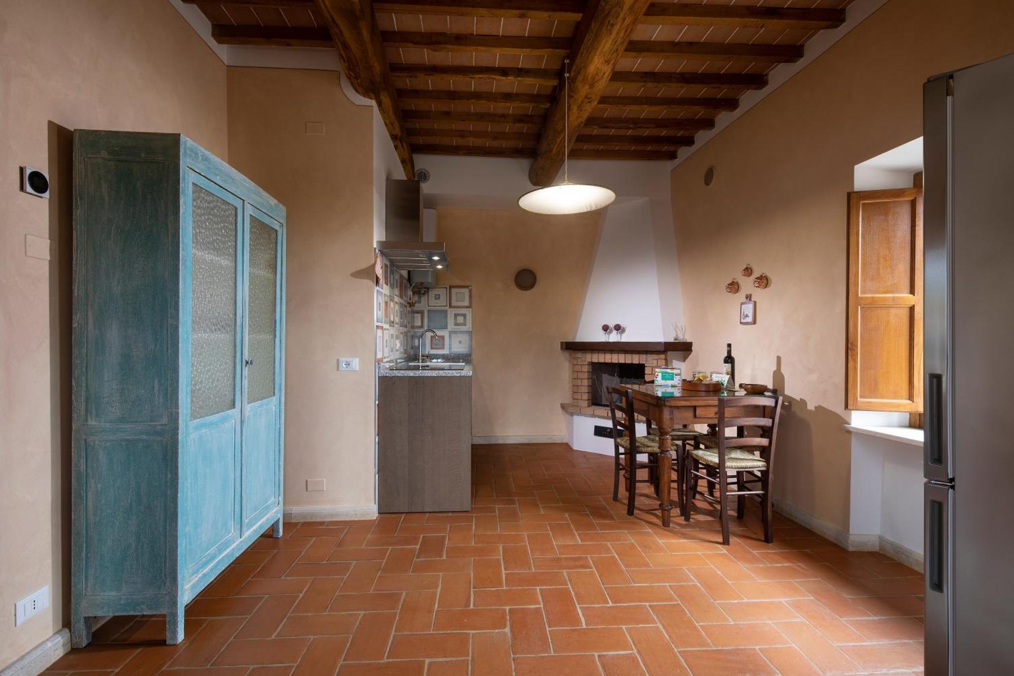 Borgo A Monti Di Sotto